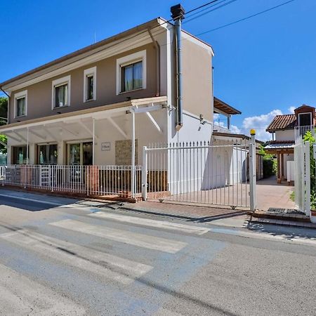 Il Pineto Paestum Food & Rooms المظهر الخارجي الصورة